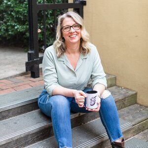 Meet your Posher, Bobbi